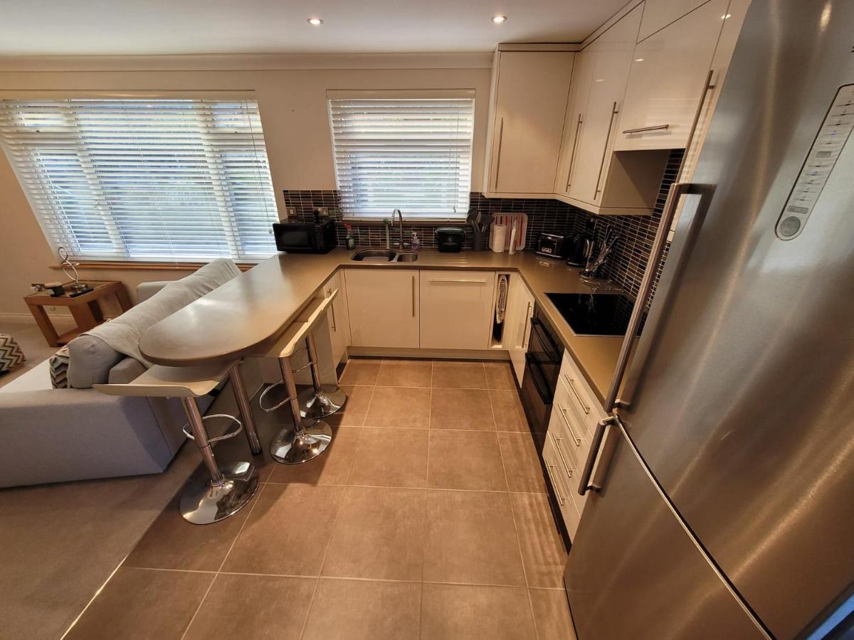 The Mumbles - Bungalow - 2 Bedrooms - Pet Friendly Свонсі Екстер'єр фото